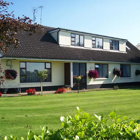 Hillview House Guest house Lusk