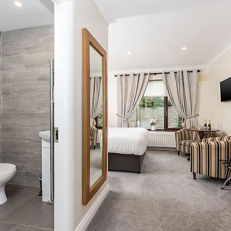 Hillview House Lusk