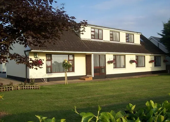 Hillview House בית הארחה Lusk